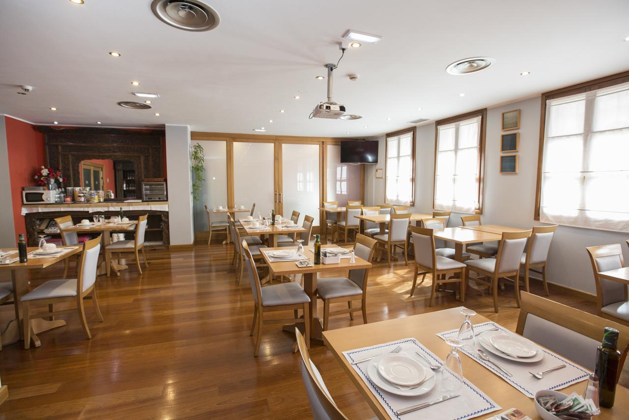 Hotel El Sella Onís Eksteriør billede
