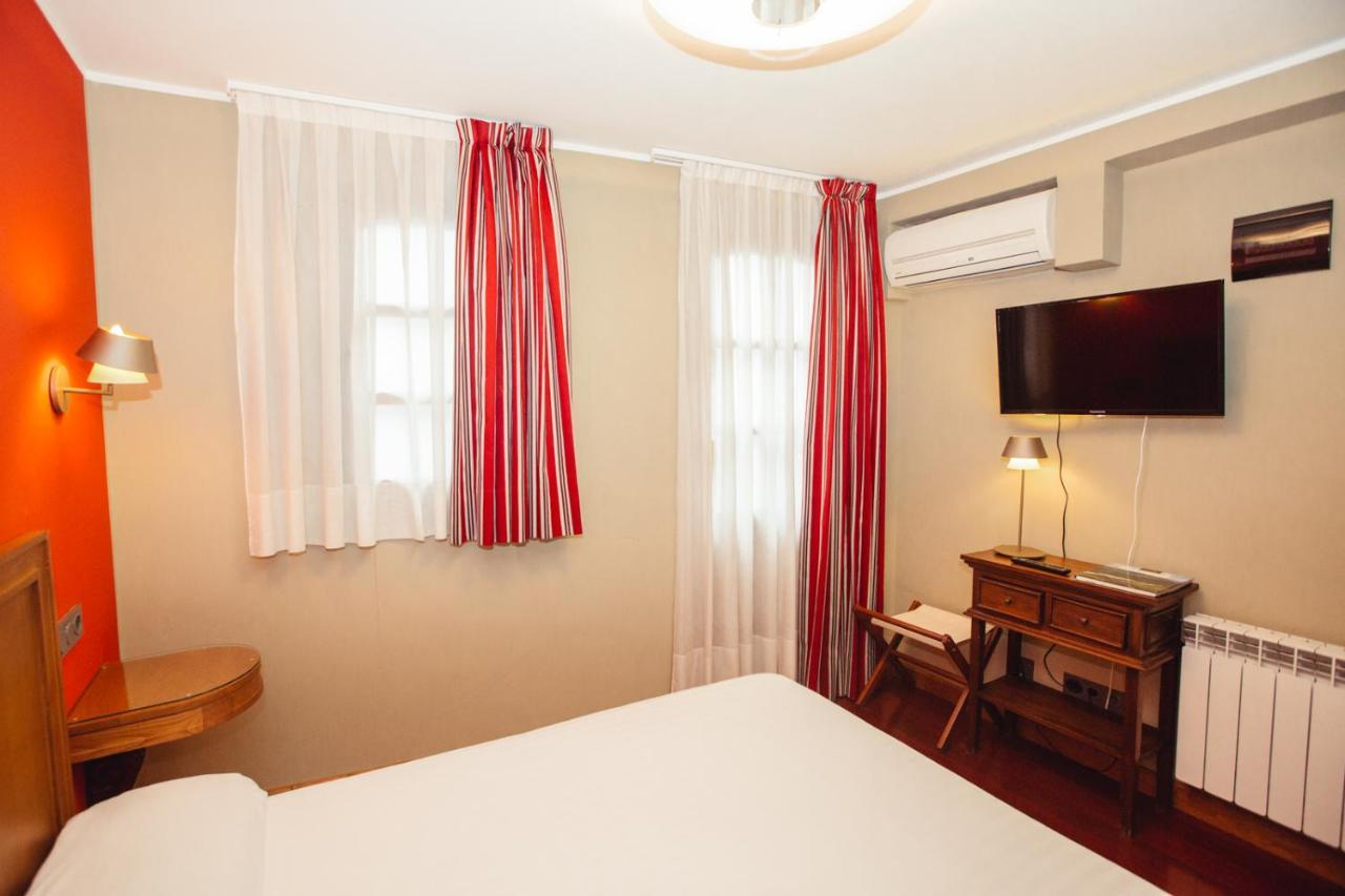 Hotel El Sella Onís Eksteriør billede